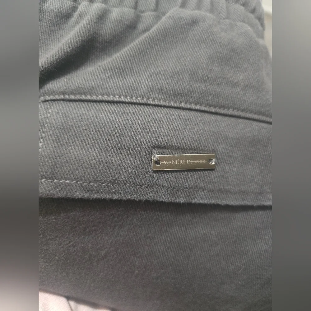 Maniere De Voir Charcoal Graphic Cargo Pants